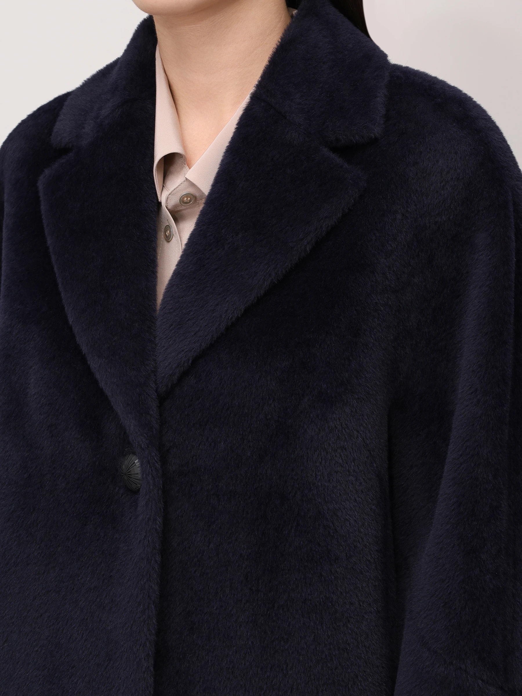 Пальто из шерсти альпака