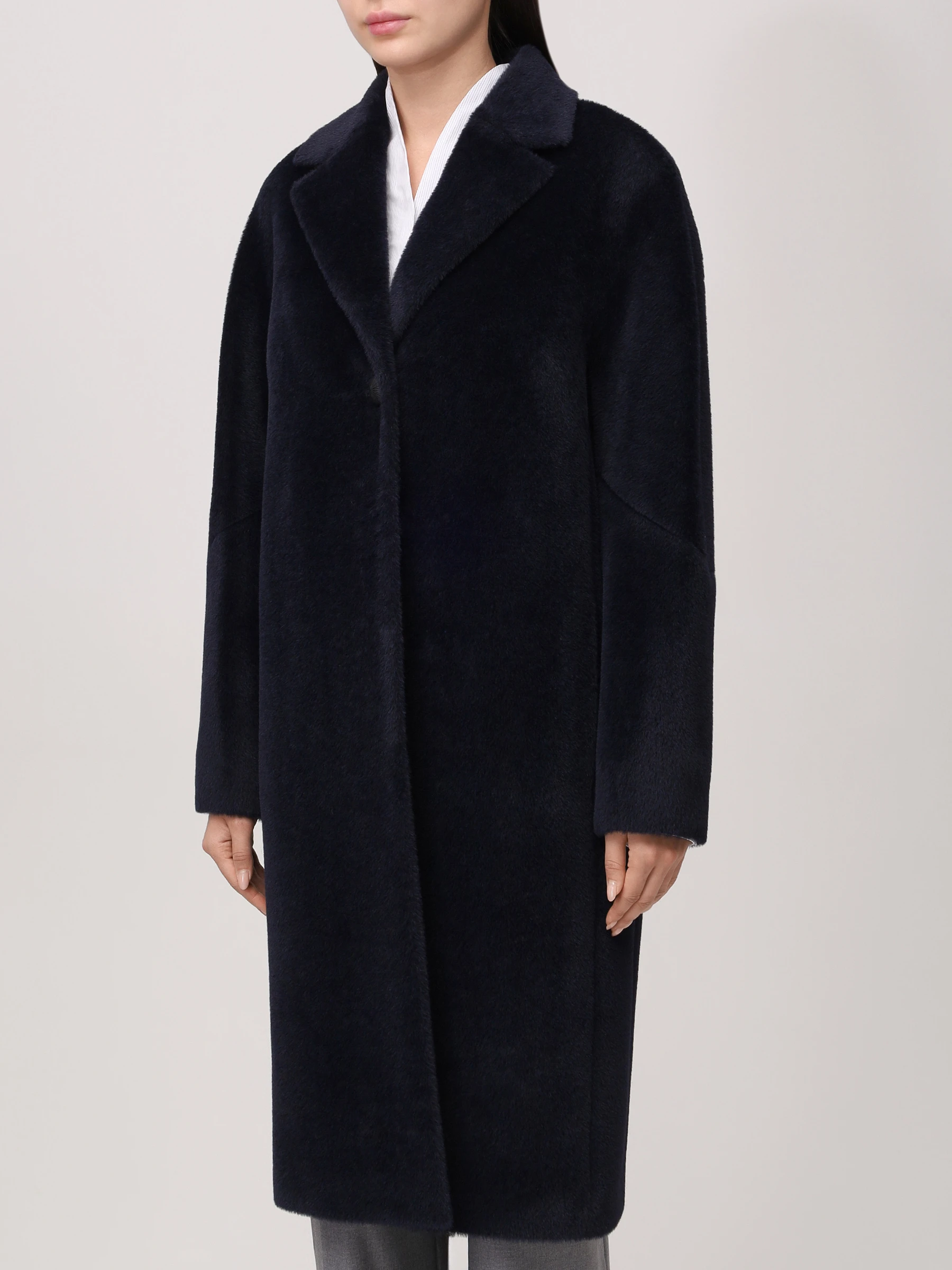 Пальто из шерсти сури альпака