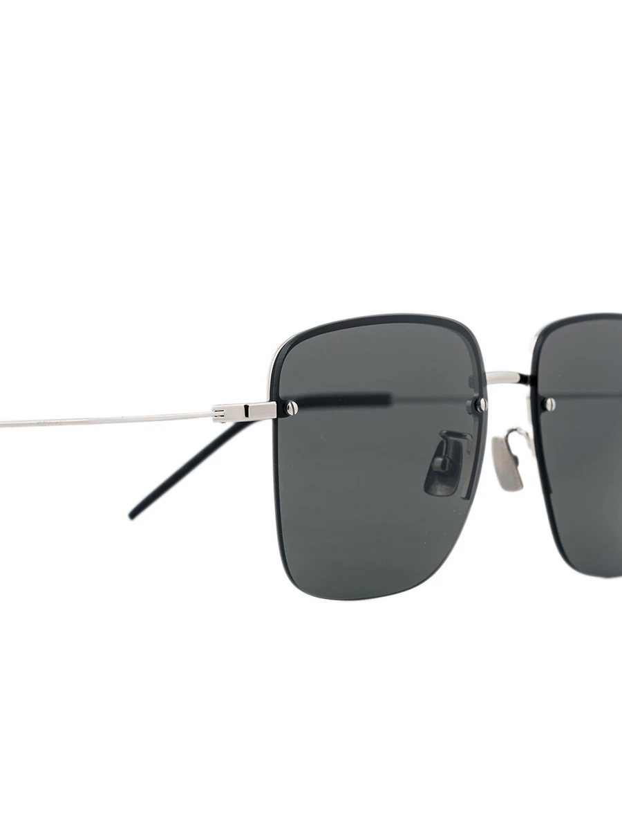 Очки солнцезащитные