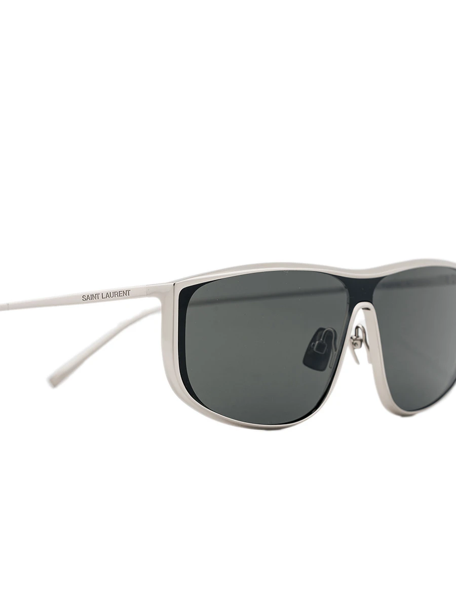 Очки солнцезащитные