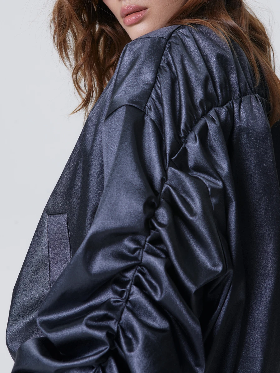 Бомбер Creative Folds