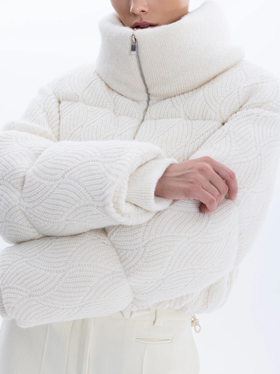 Пуховик вязаный