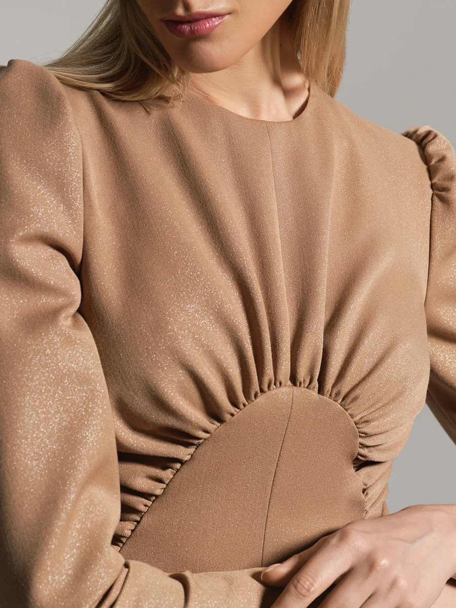 Платье с драпировкой