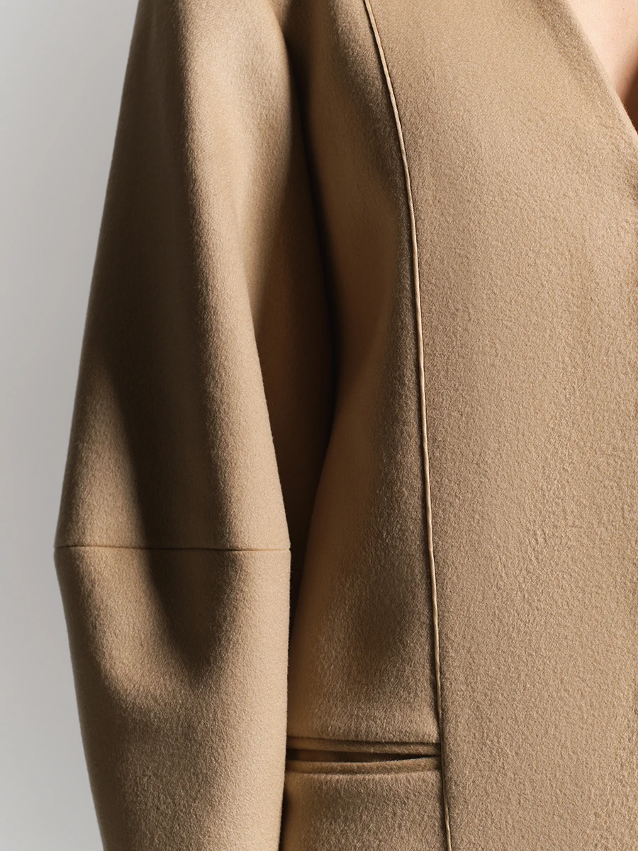 Платье шерстяное