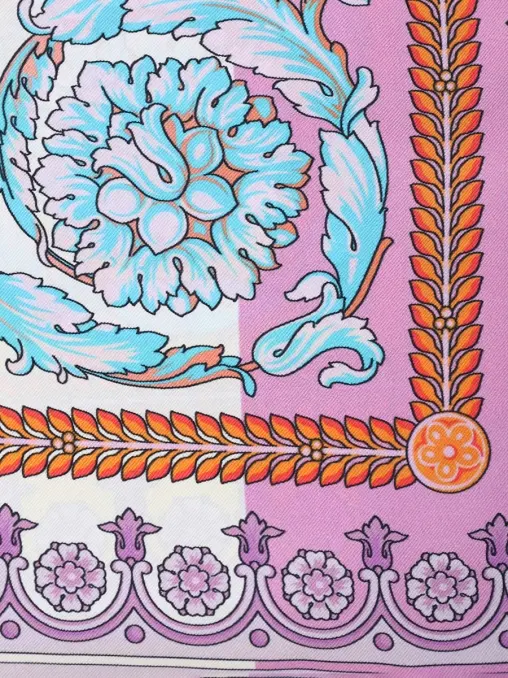 Платок шелковый VERSACE