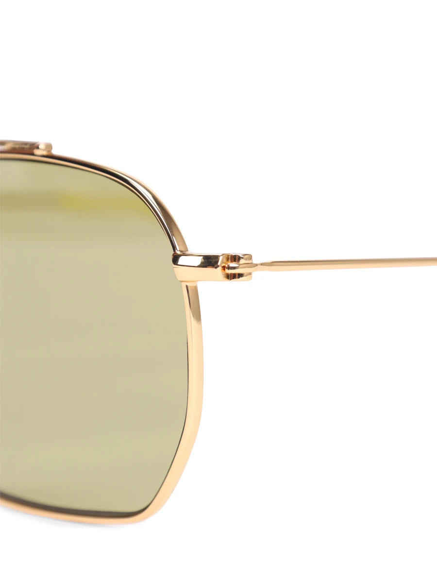 Очки солнцезащитные