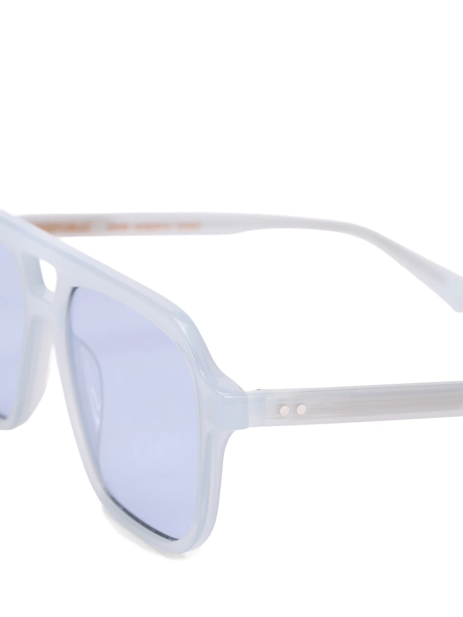 Очки солнцезащитные