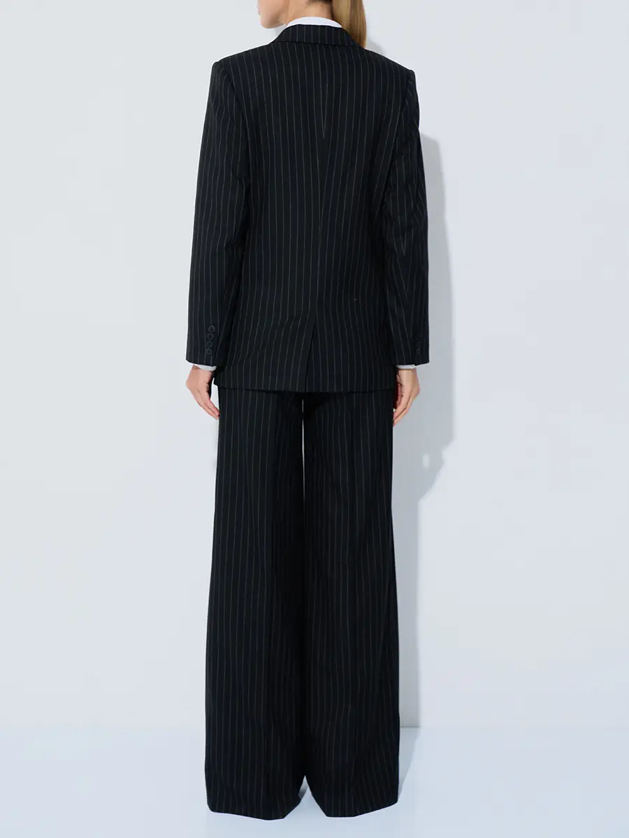 Брюки в полоску