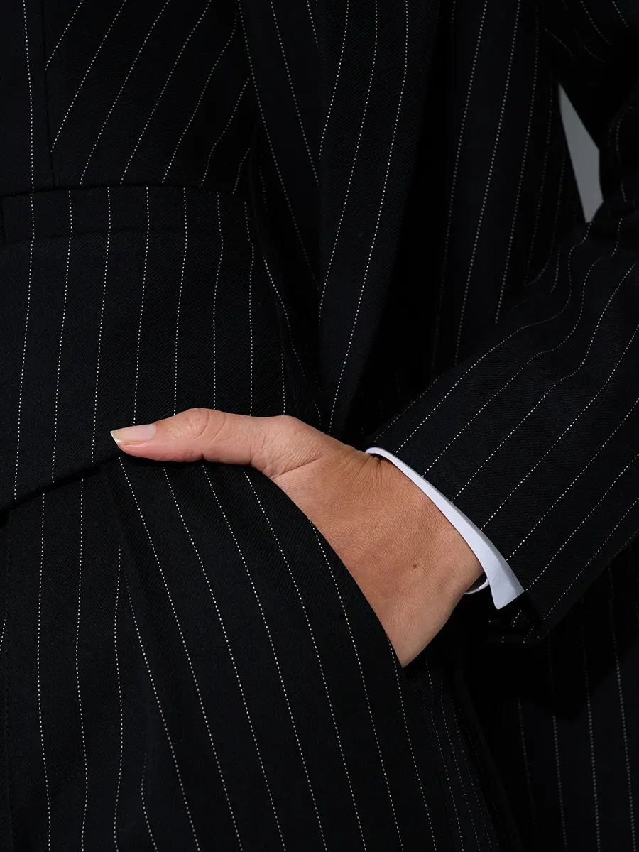 Брюки в полоску