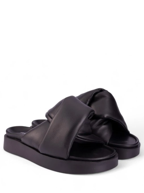 Шлепанцы кожаные INUIKII