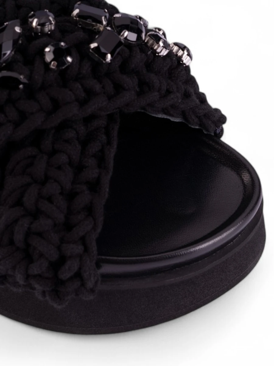 Шлепанцы текстильные