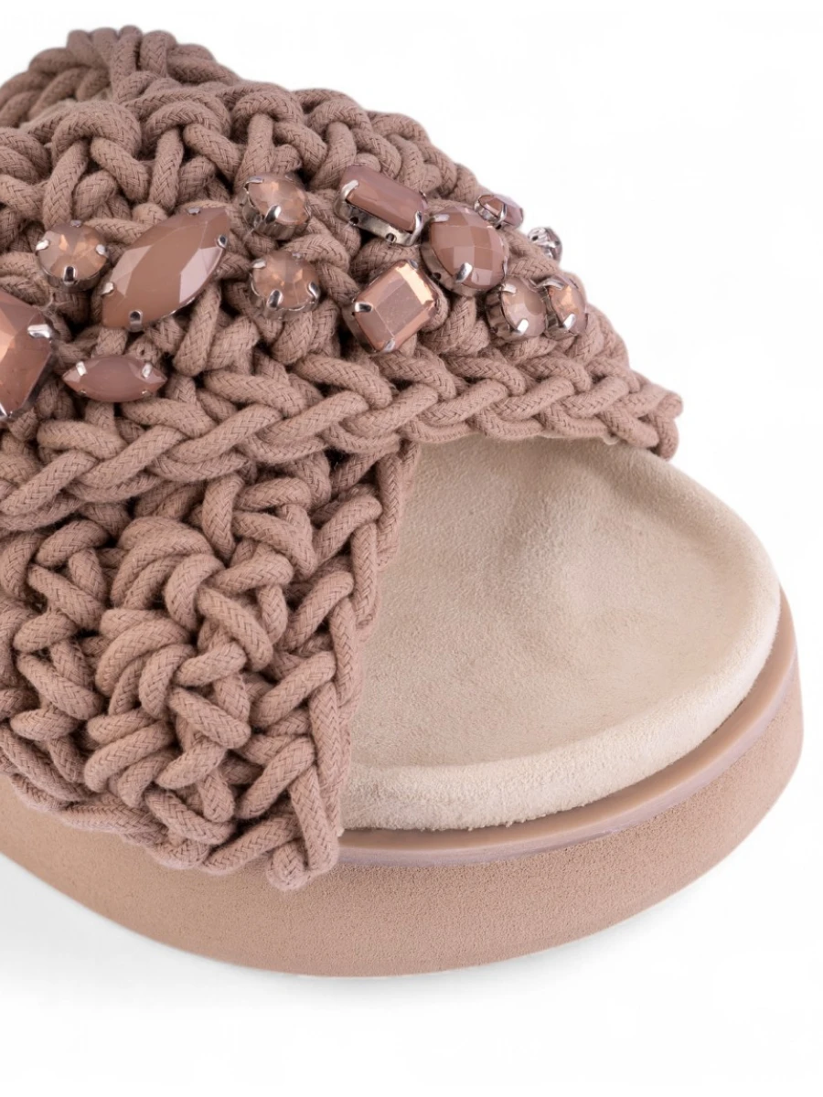 Шлепанцы текстильные