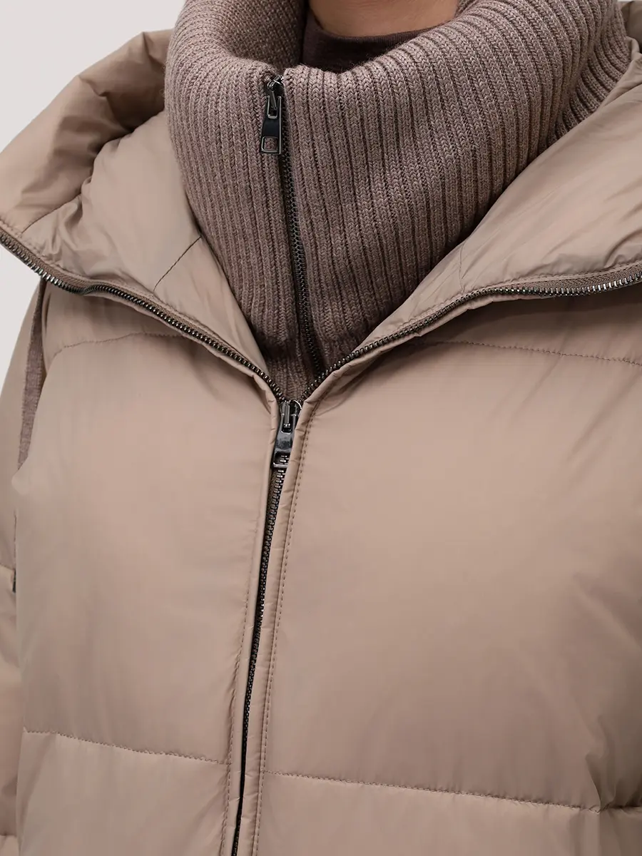 Куртка стеганая с шапкой