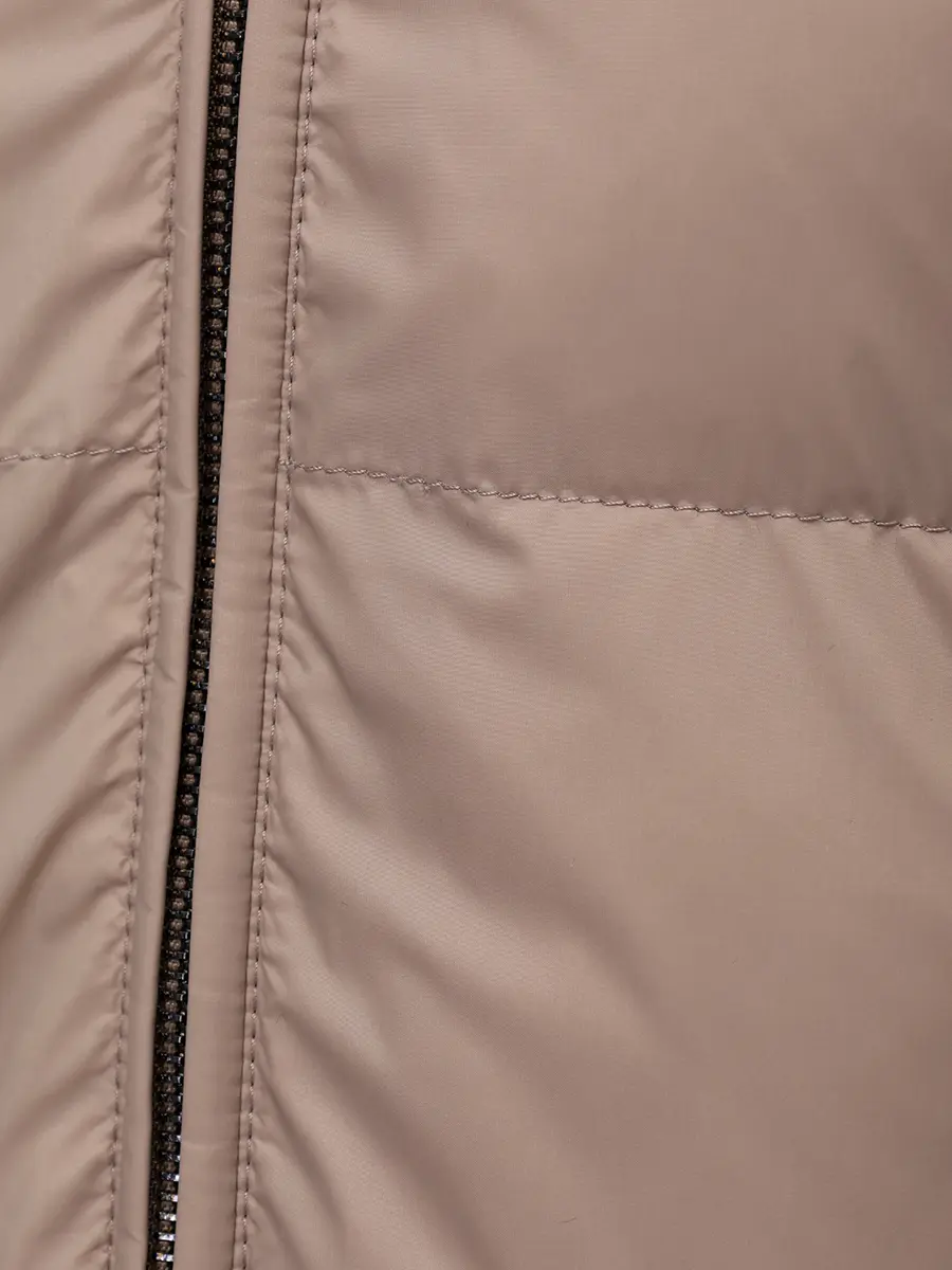 Куртка стеганая с шапкой