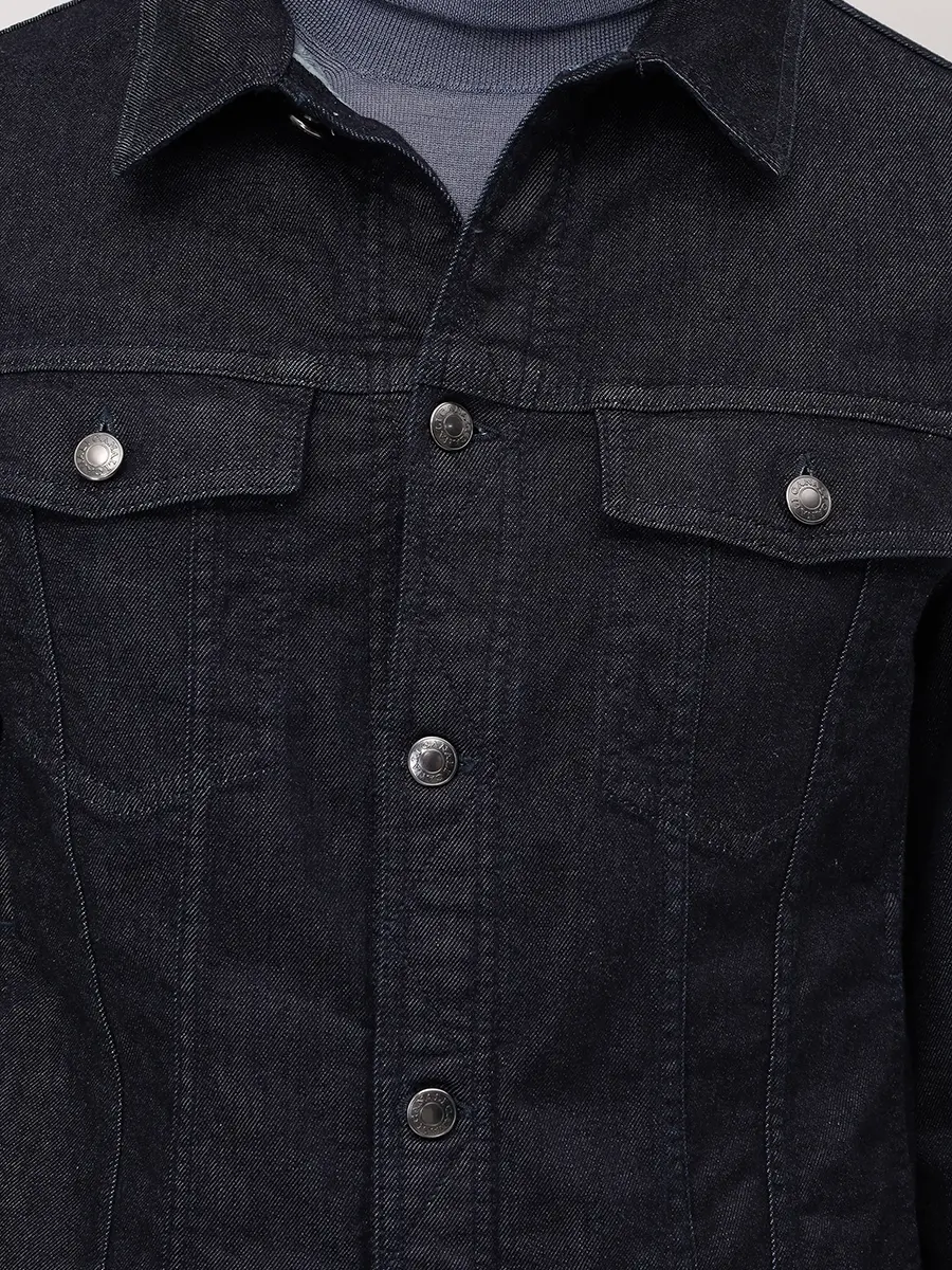 Куртка джинсовая