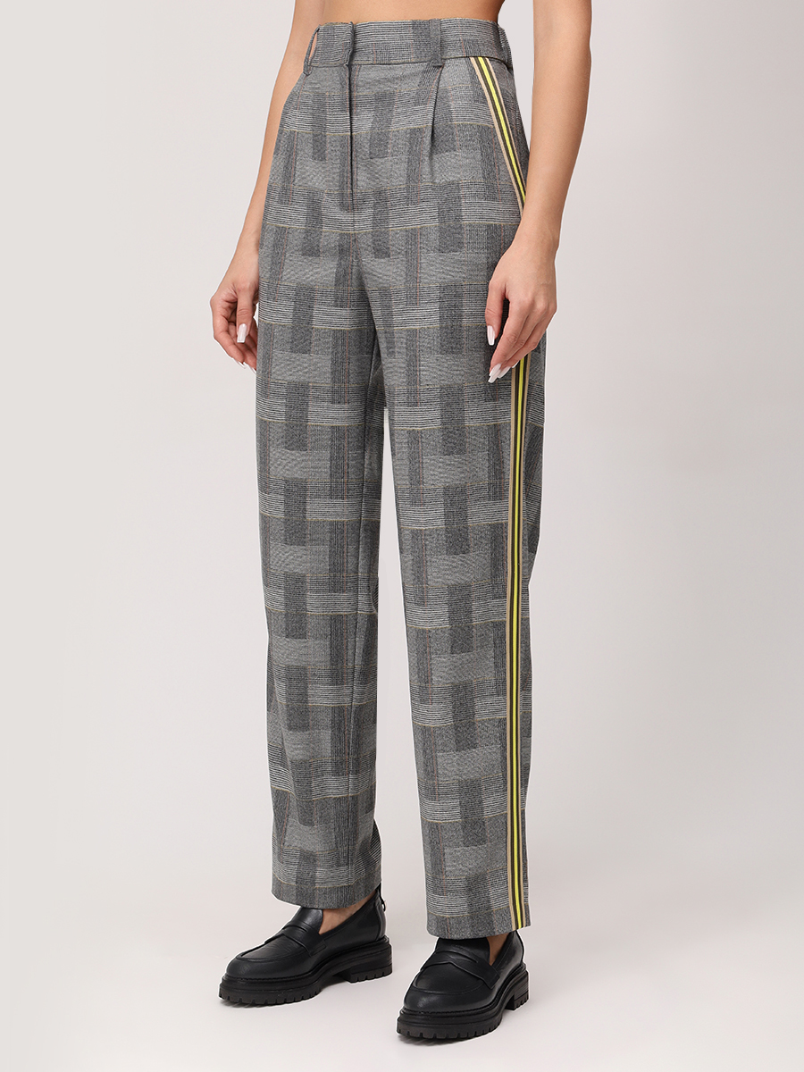 Костюм шерстяной