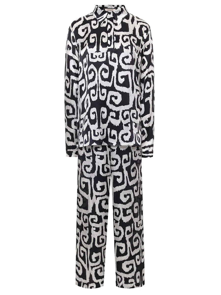 Костюм шелковый