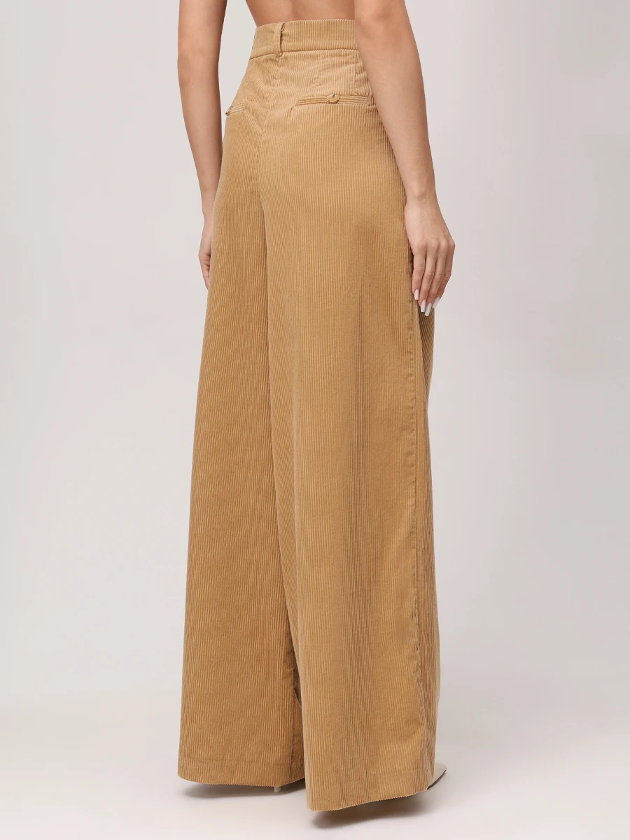 Костюм вельветовый