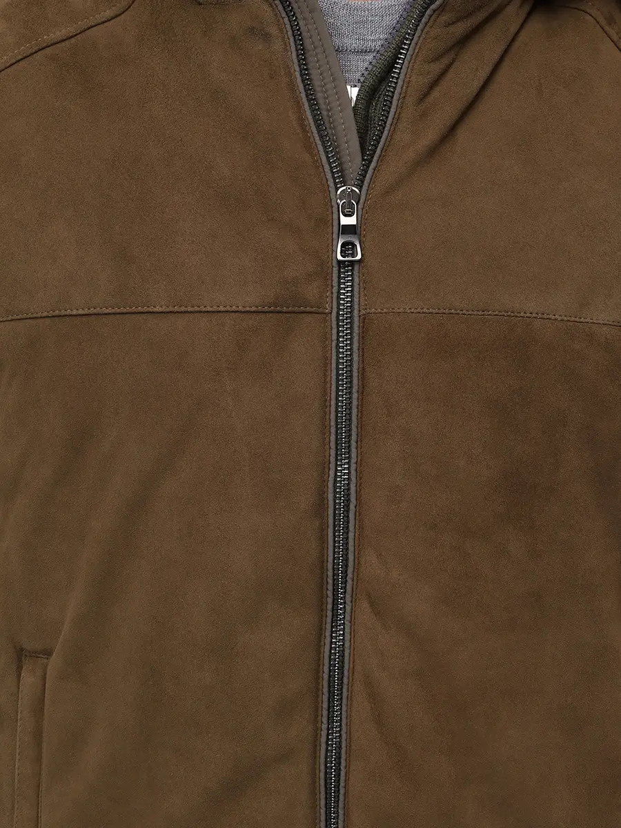 Жилет замшевый