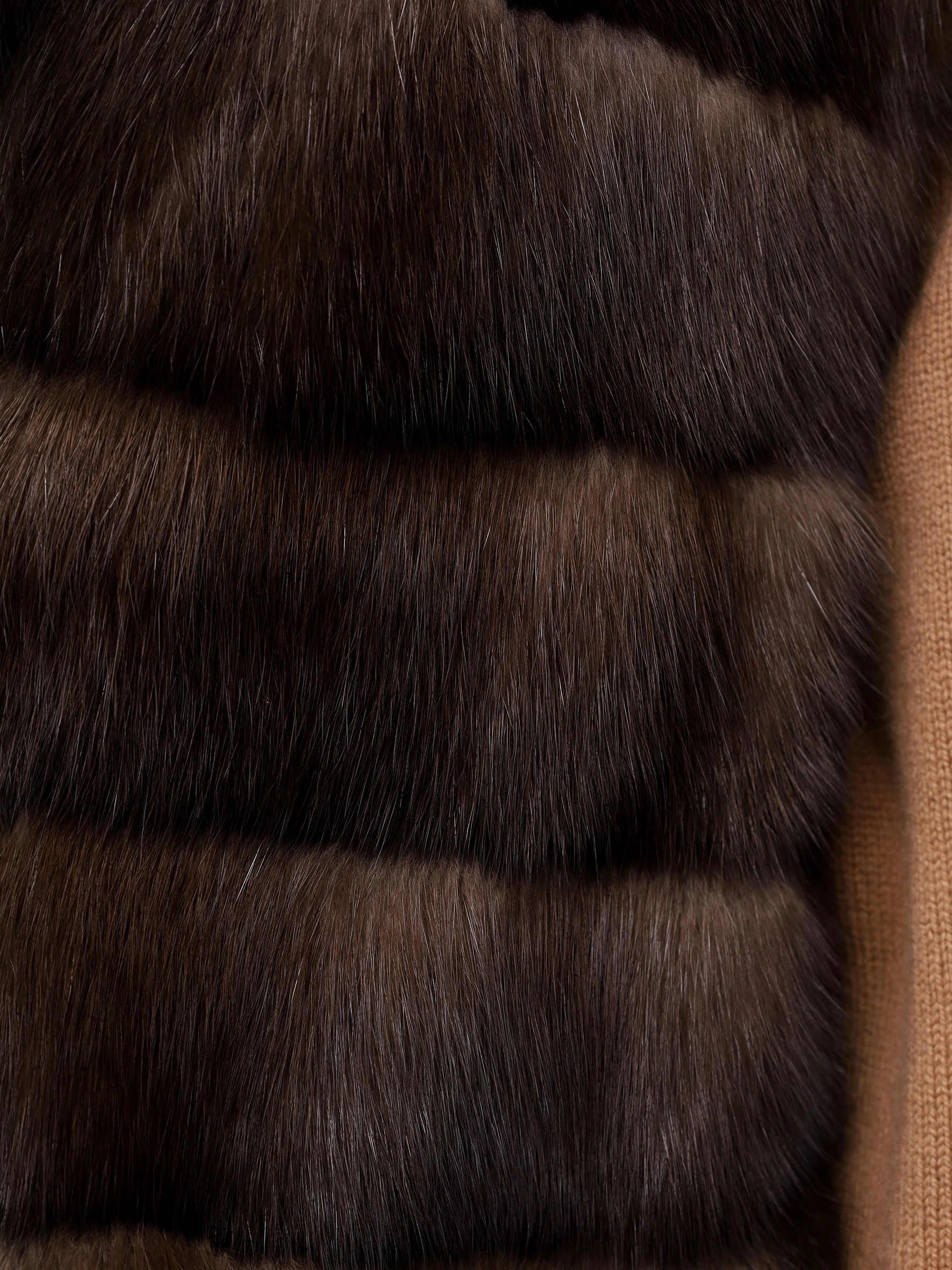 Жилет «Джина» из меха соболя