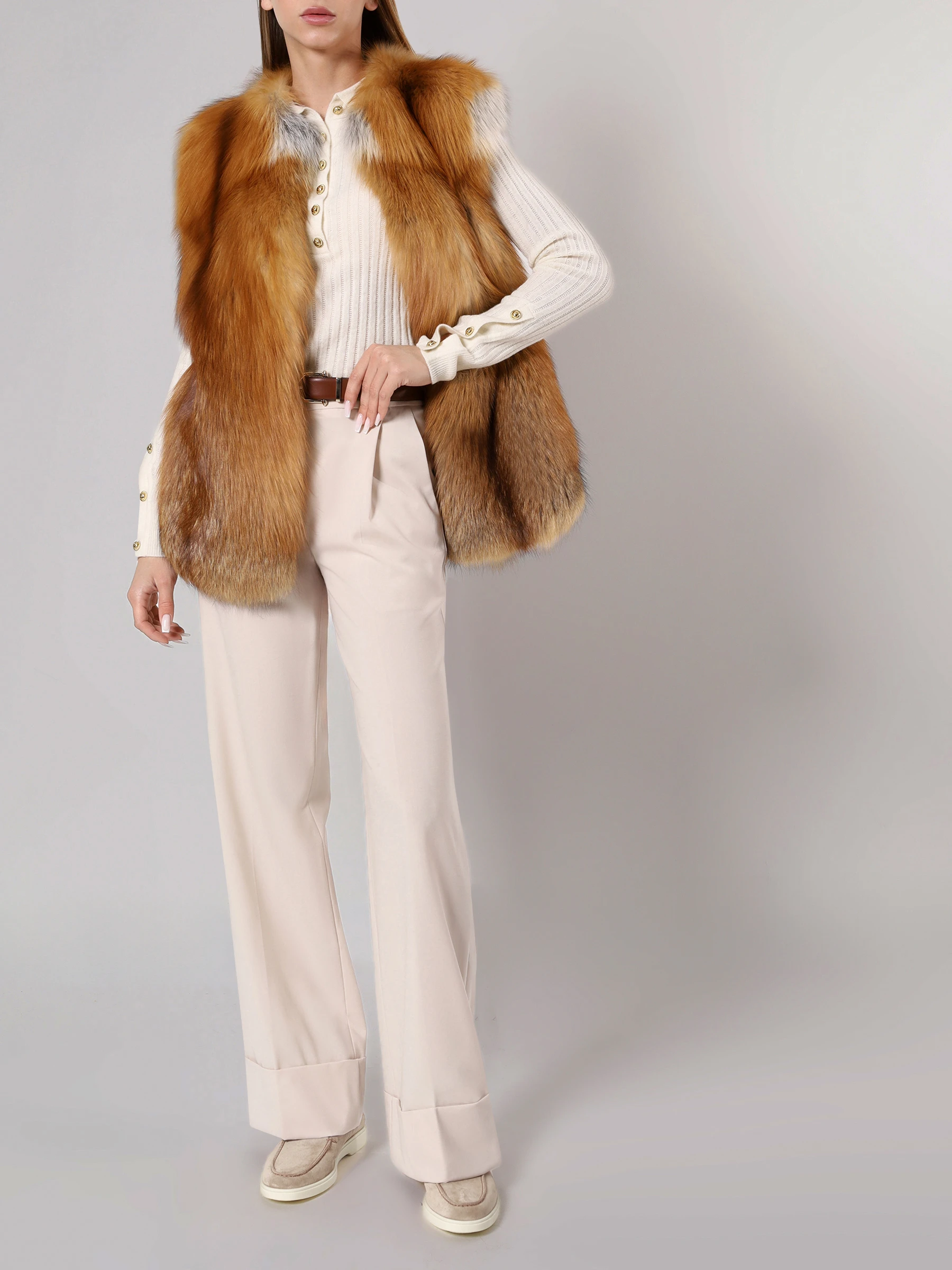 Жилет «Голди» из меха лисы