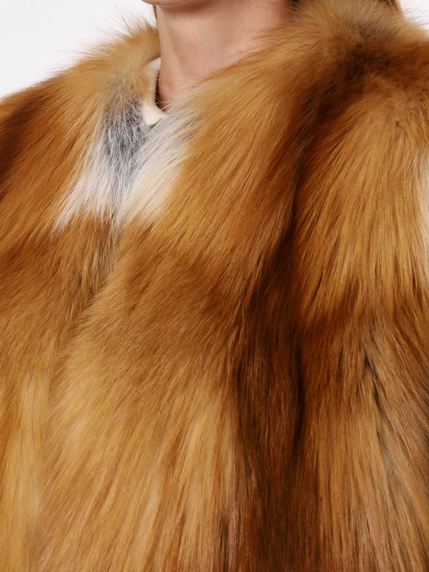 Жилет «Голди» из меха лисы