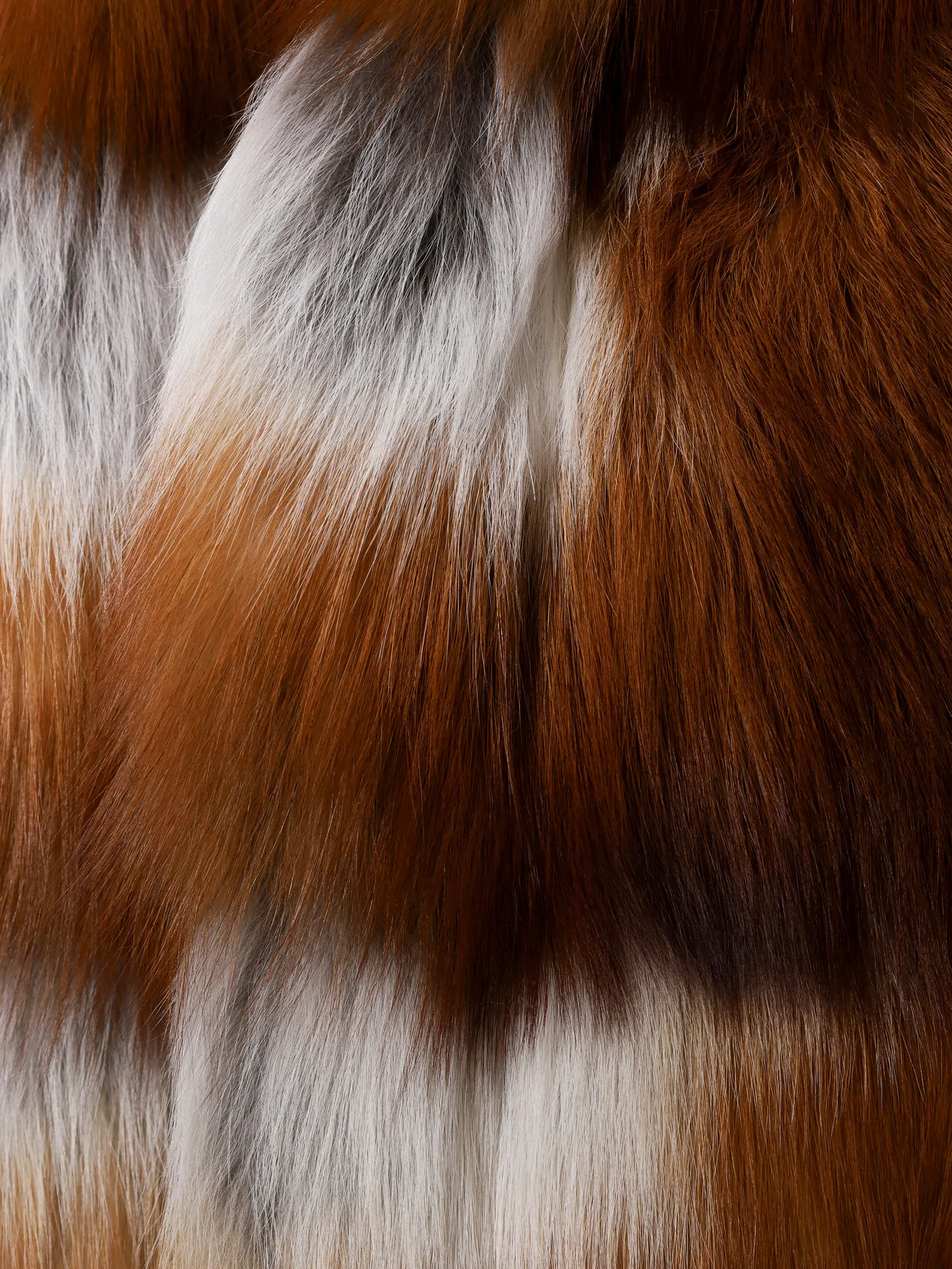 Жилет из меха лисицы