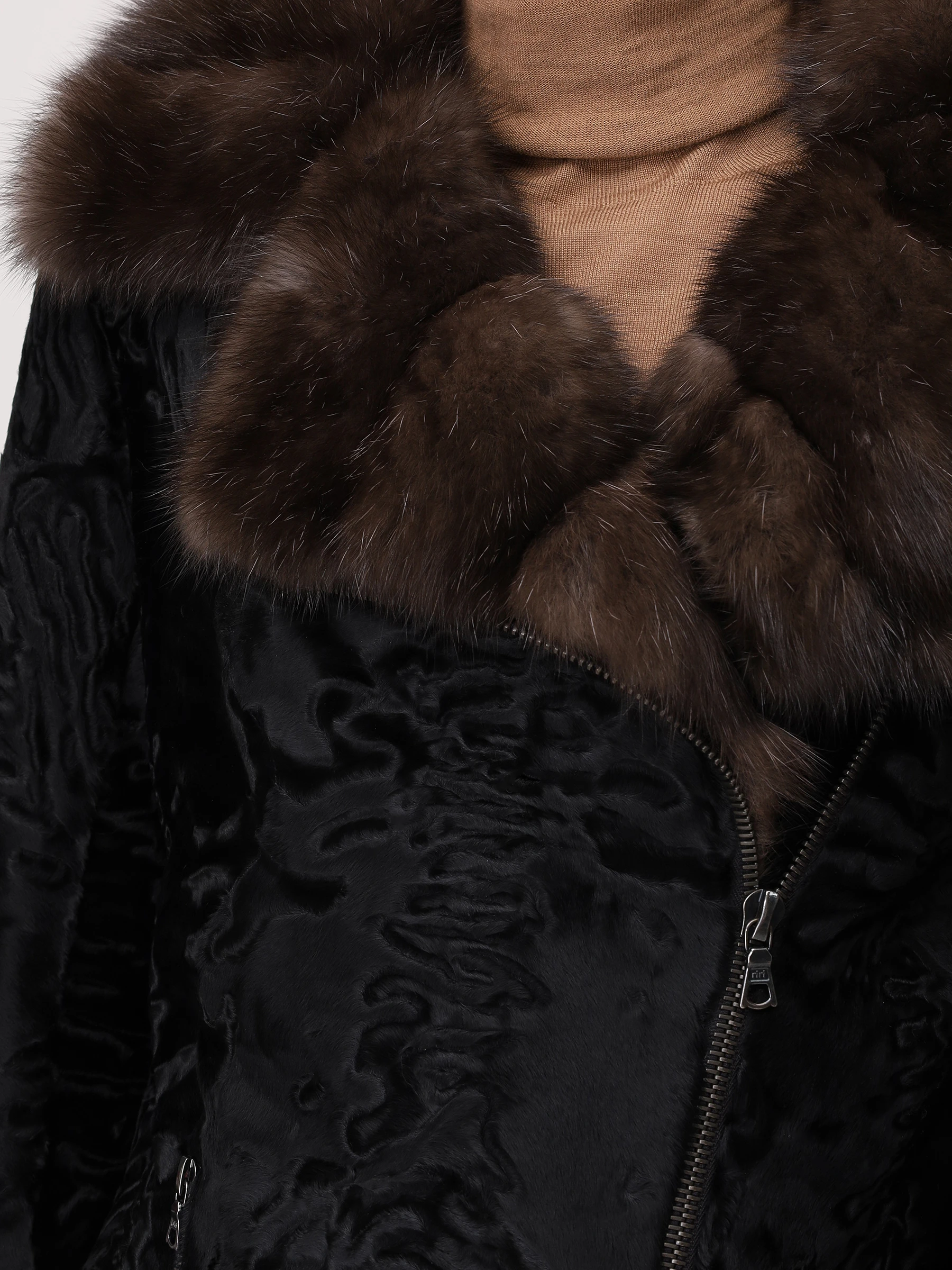 Куртка-косуха из каракуля