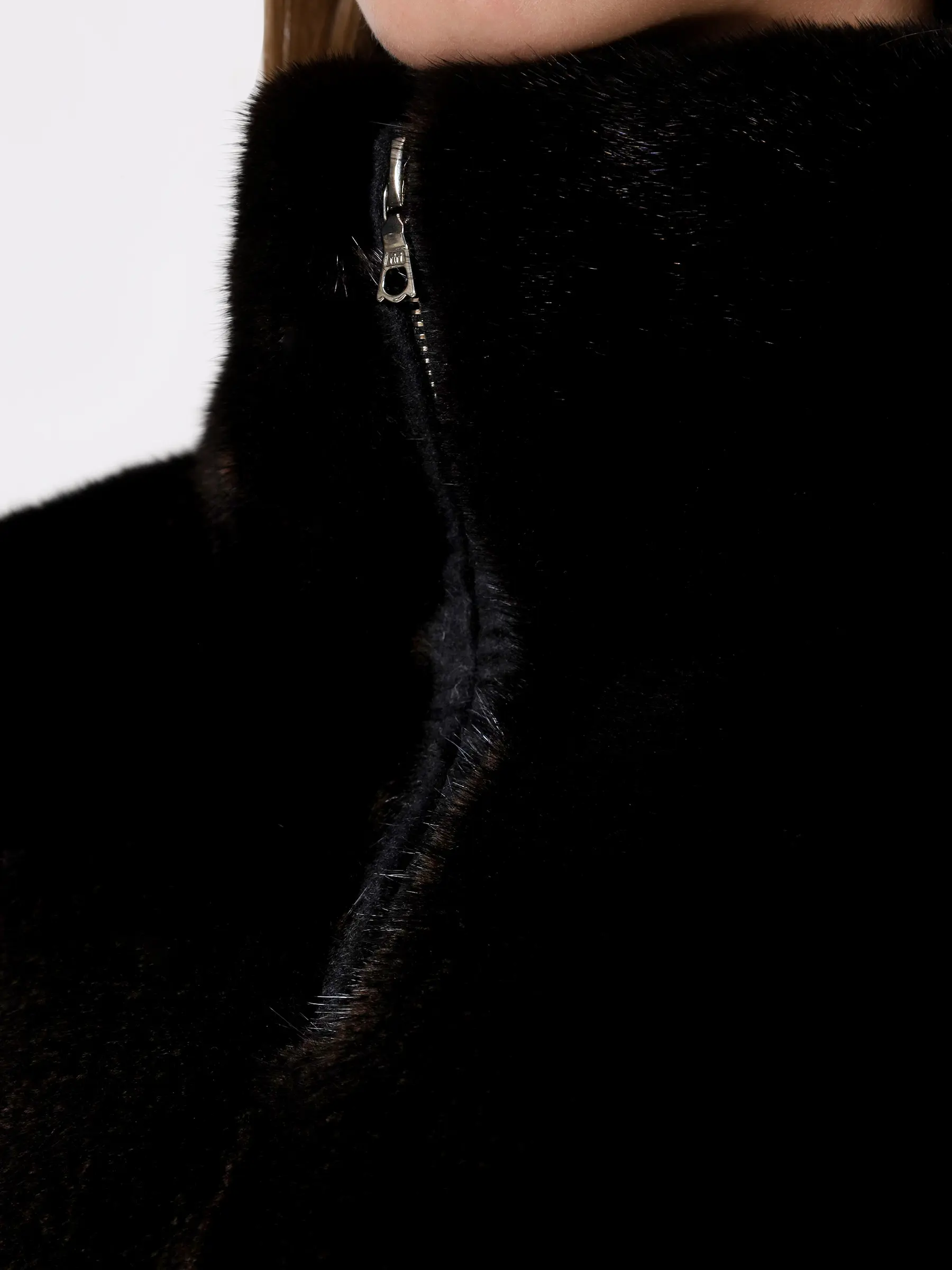 Накидка из меха норки