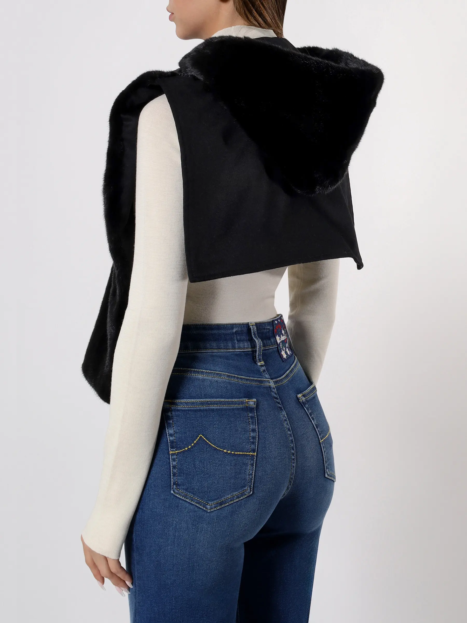 Накидка из меха норки