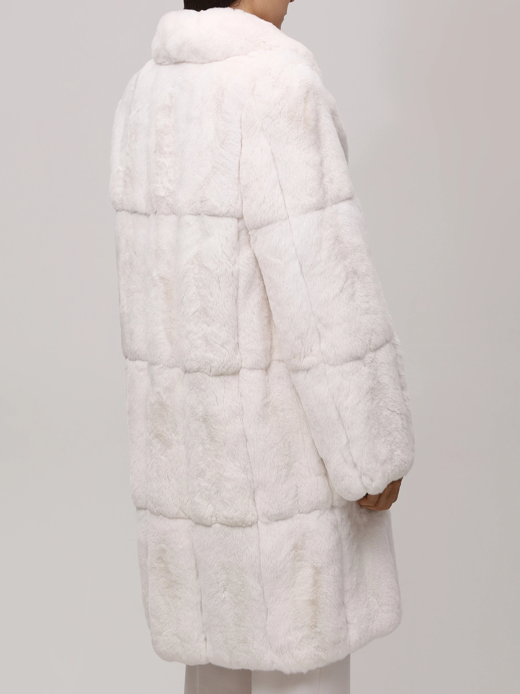 Шуба из меха шиншиллы