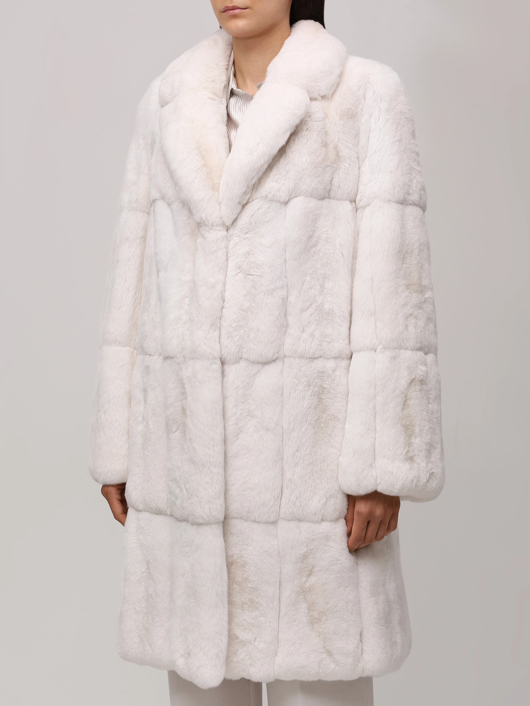 Шуба из меха шиншиллы