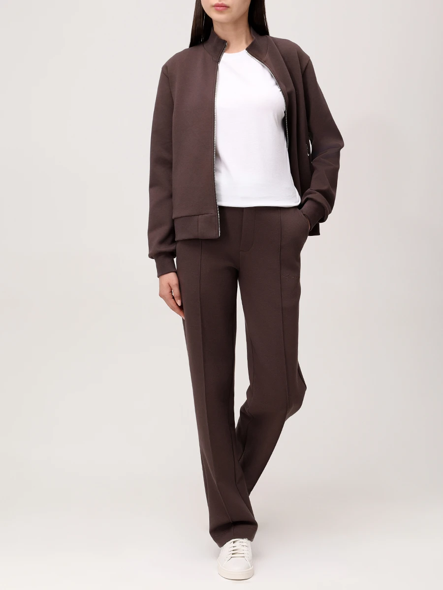 Костюм спортивный