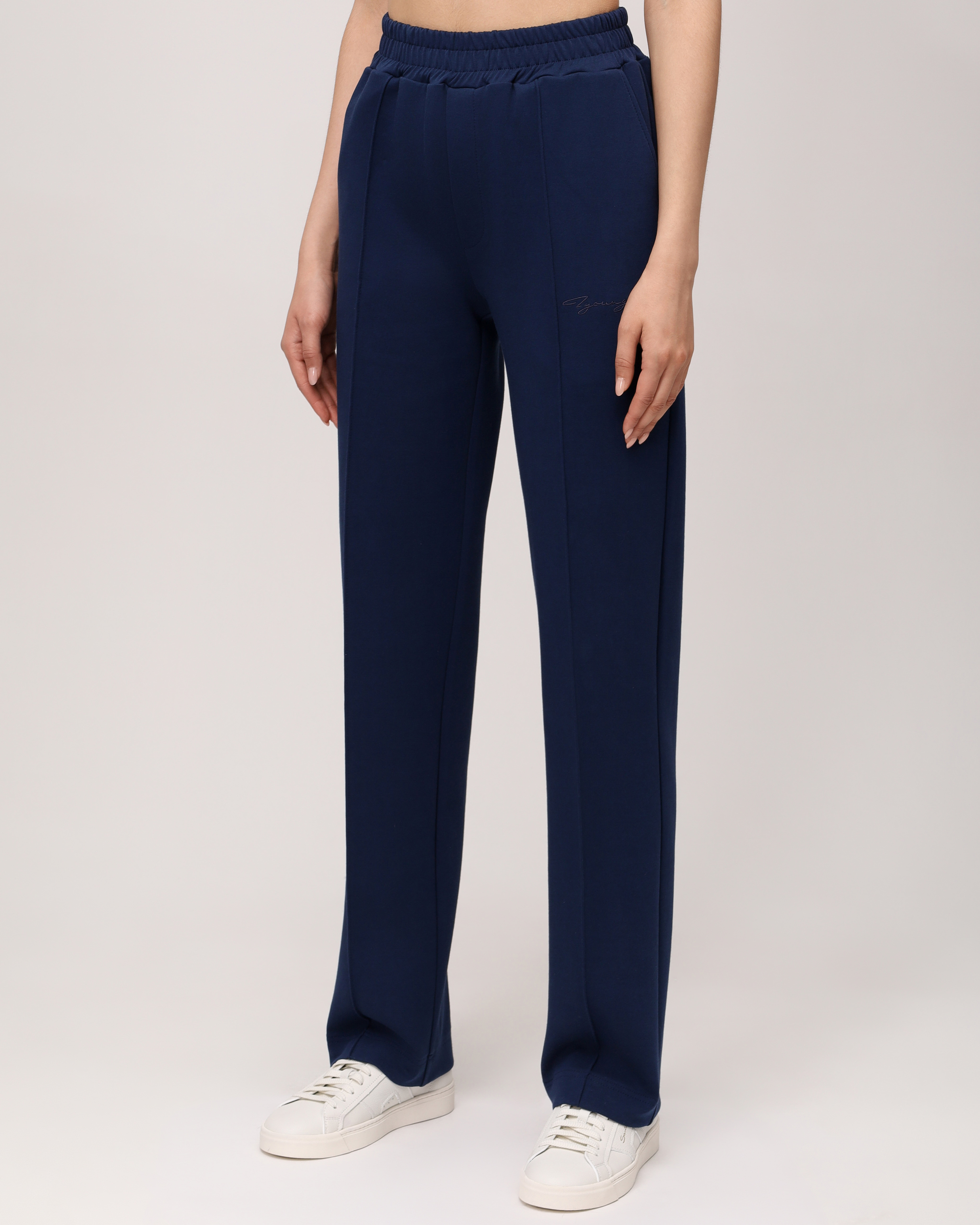 Костюм спортивный