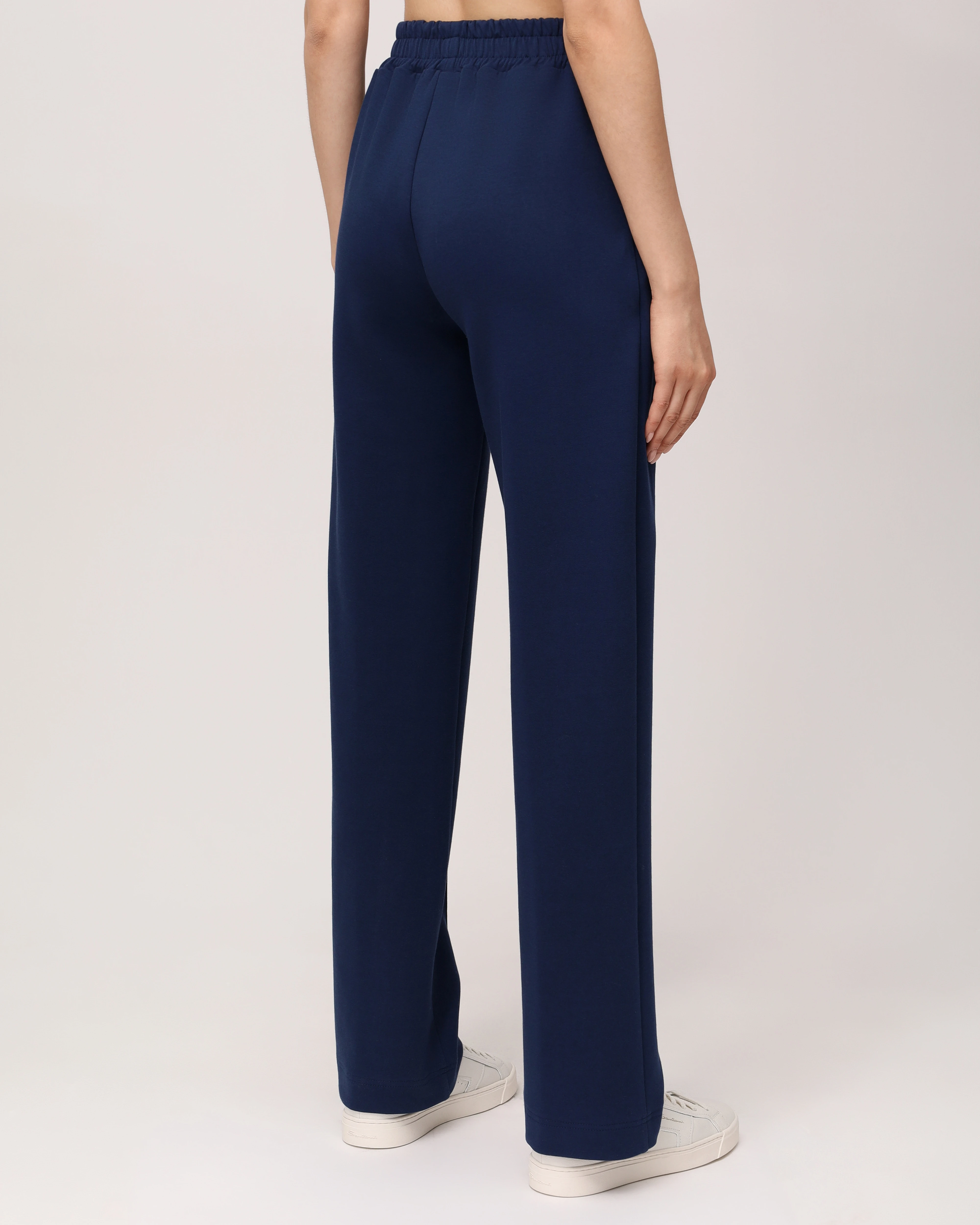 Костюм спортивный