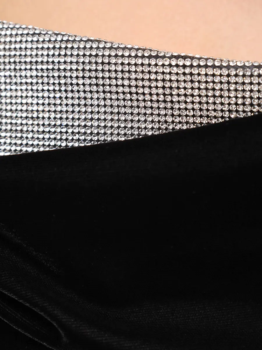 Платье бархатное