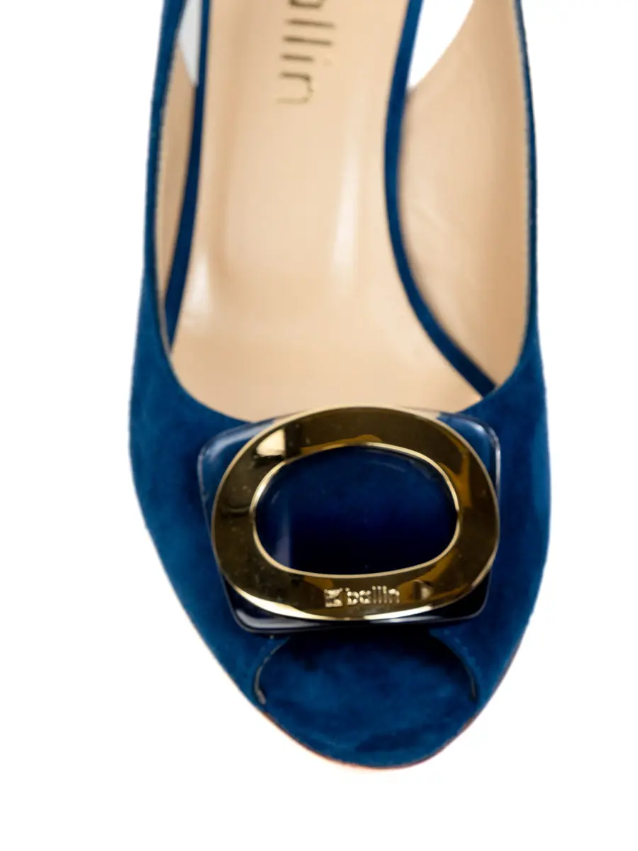 Босоножки замшевые