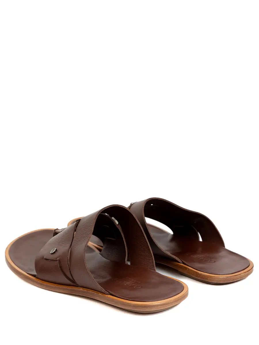 Шлепанцы кожаные