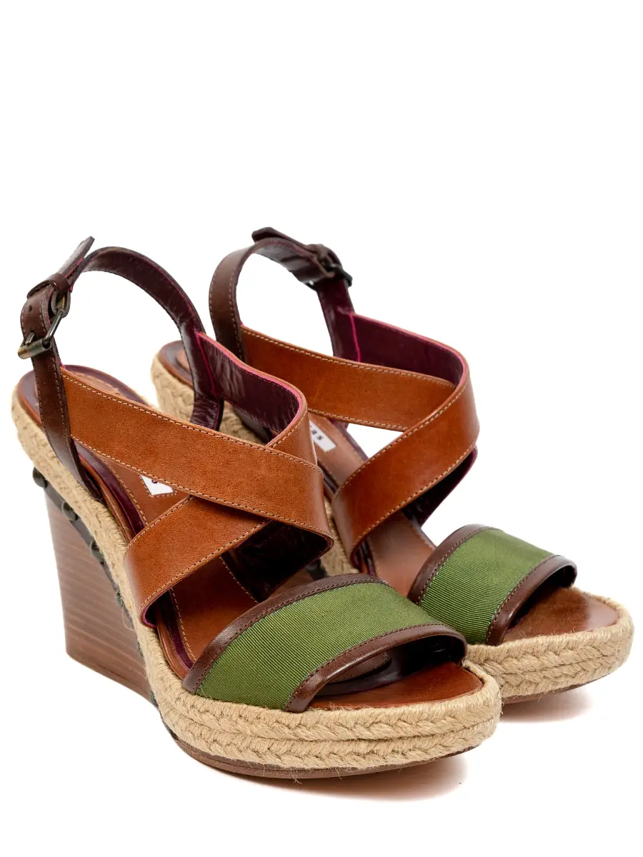 Босоножки комбинированные