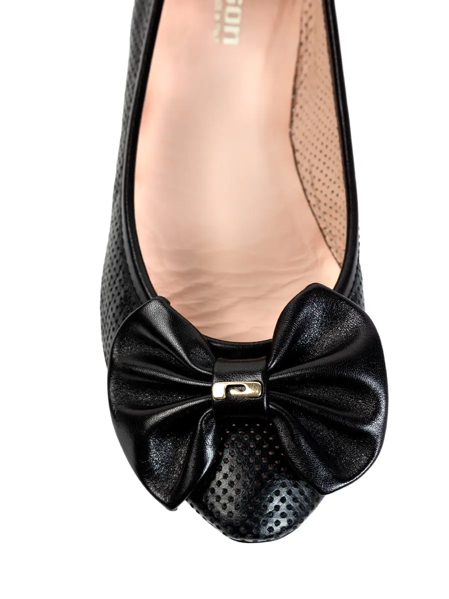 Балетки кожаные