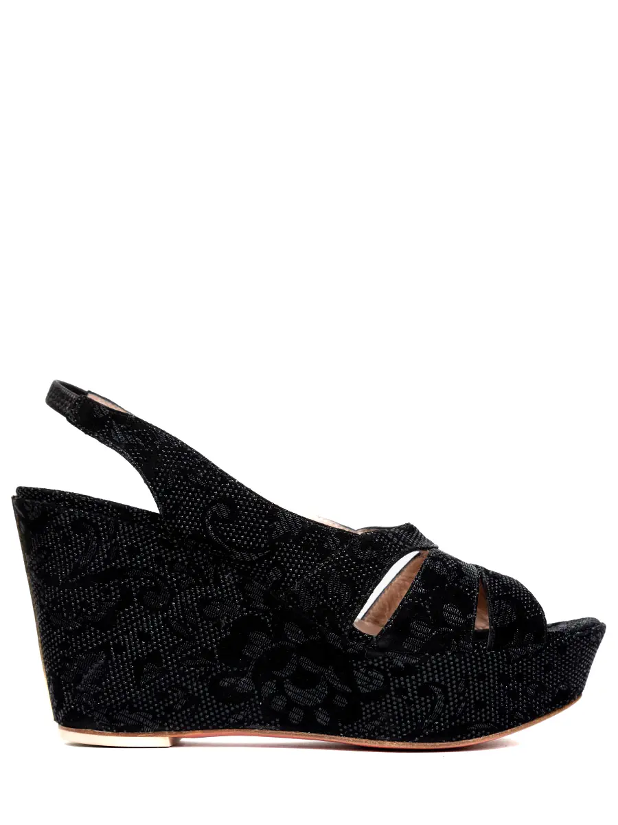 Босоножки замшевые