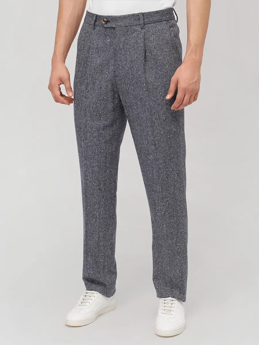 Костюм шерстяной