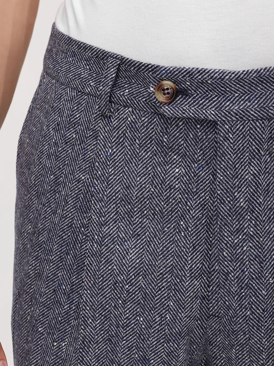 Костюм шерстяной