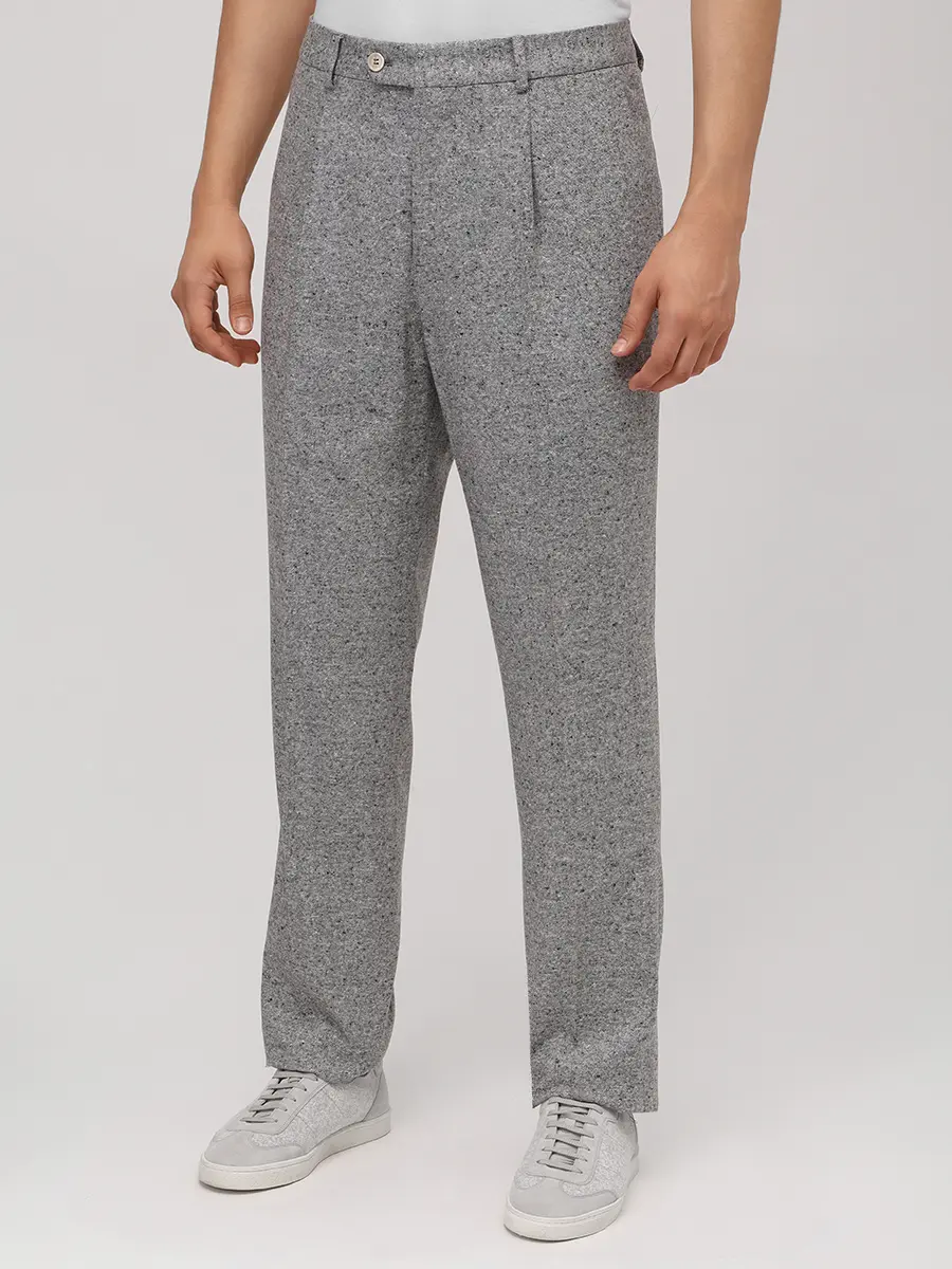 Костюм шерстяной