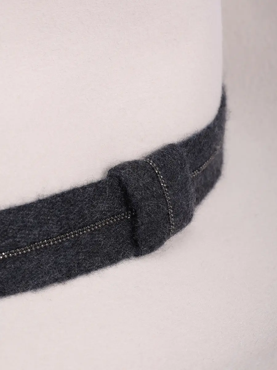 Шляпа фетровая