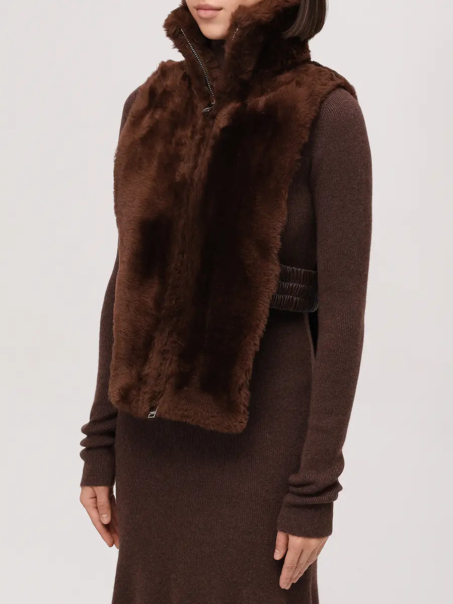 Куртка кожаная с горжеткой