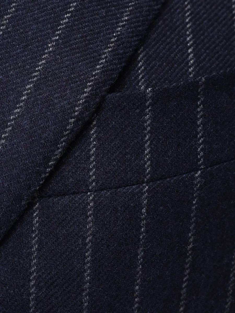 Костюм из шерсти и вискозы