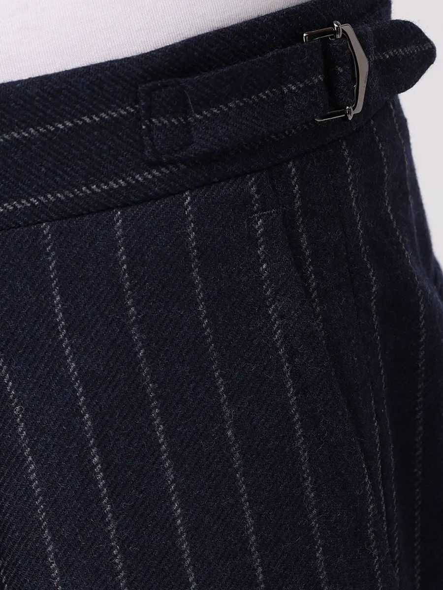 Костюм из шерсти и вискозы