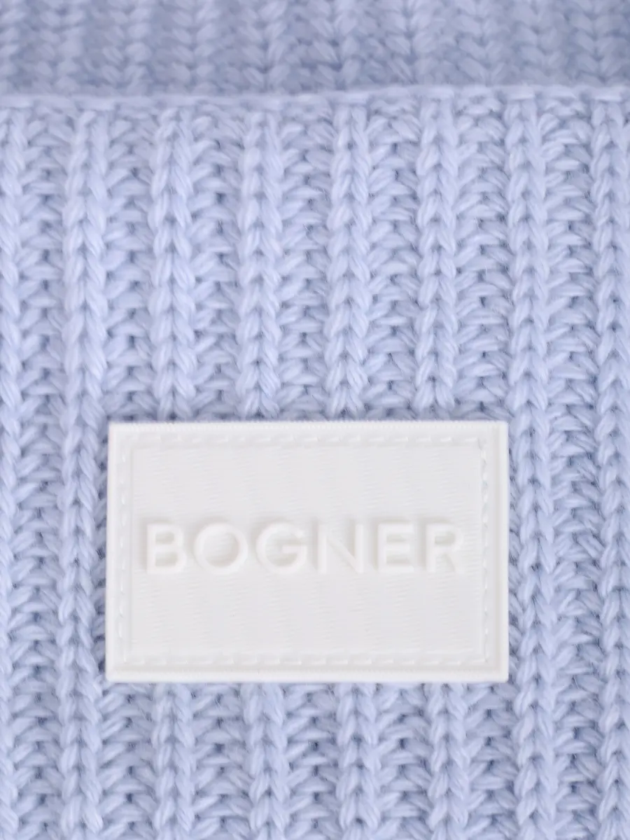 Шапка из шерсти и вискозы Lahra