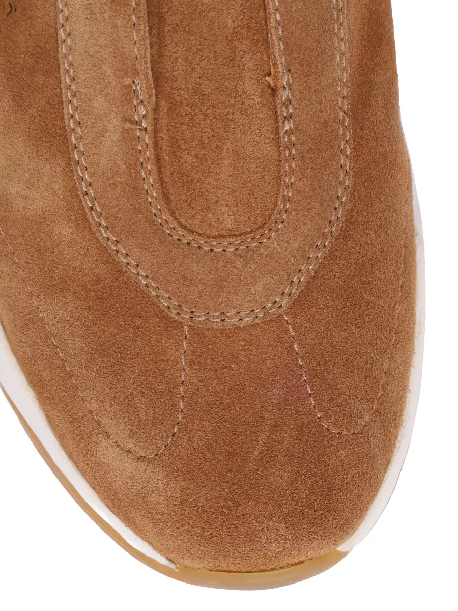 Кроссовки замшевые